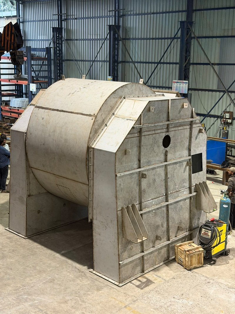 Nacelle Cover Assembly